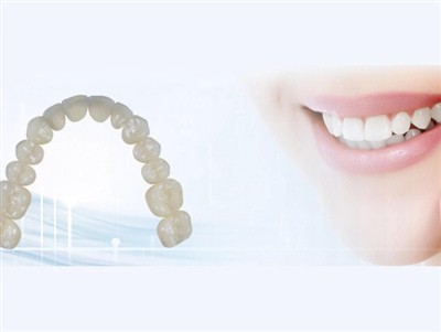 Аутсорсинг стоматологічної лабораторії: переваги, недоліки та основні міркування